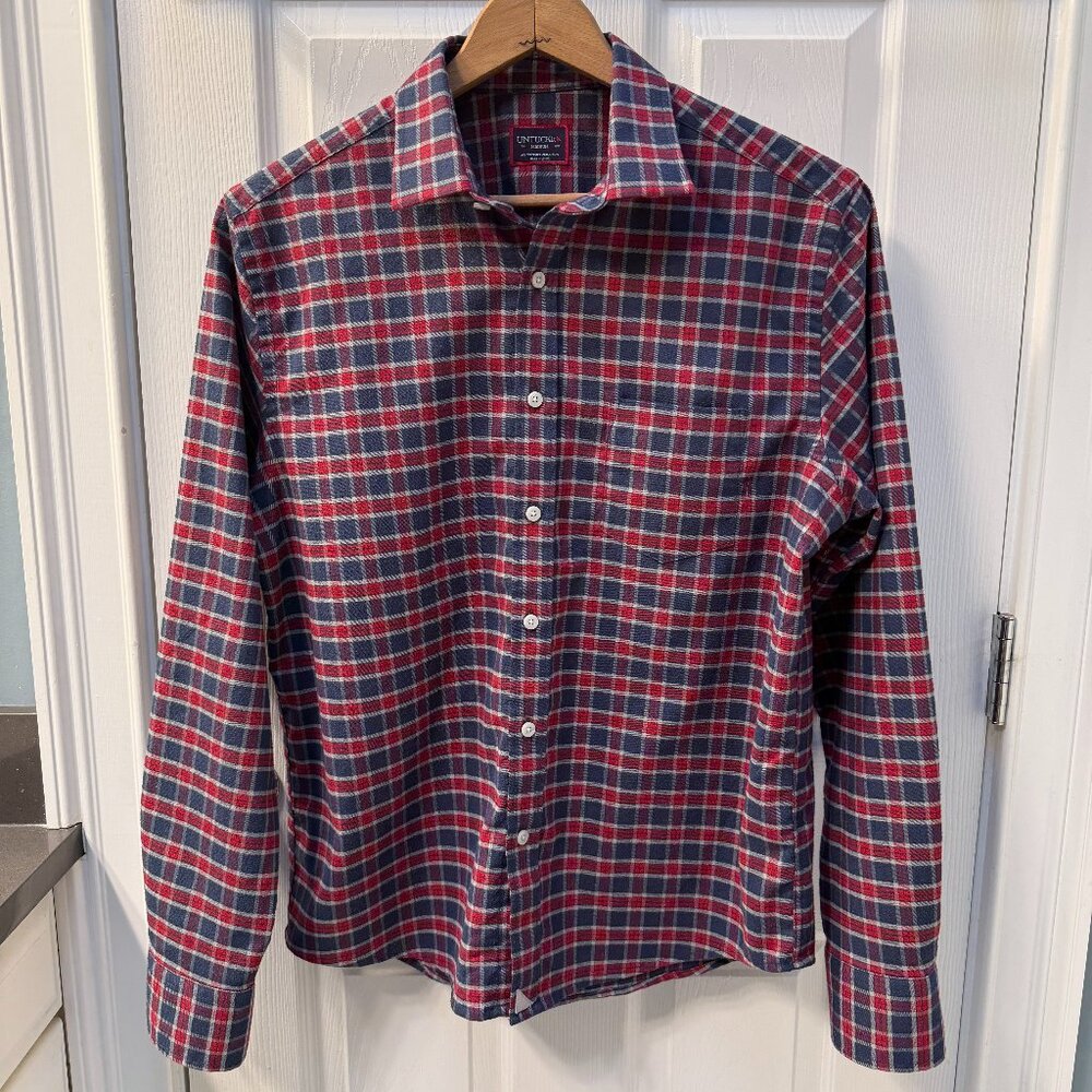 UNTUCKit Red Blue Plaid Long Sleeve Button Down Shirt Size Medium